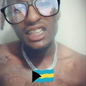 Meet your Posher, Travis